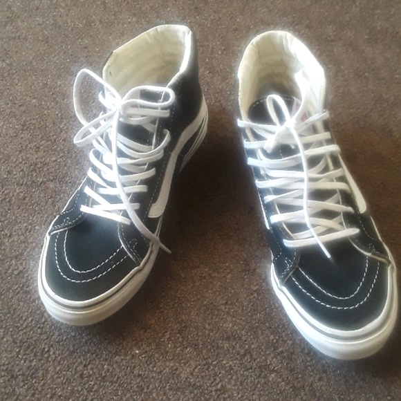 Didn't fit me well - Picture 2 of 2